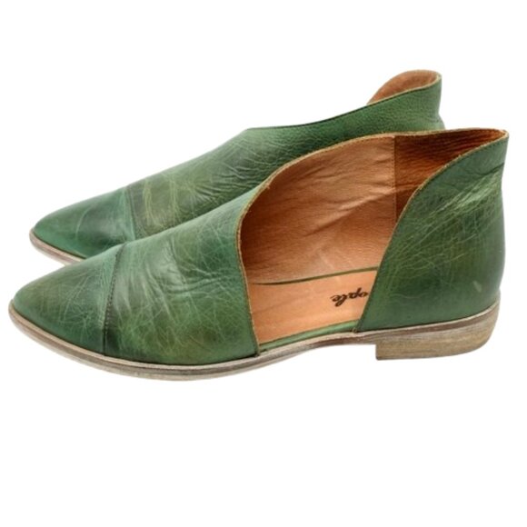 FREE PEOPLE~Royale Flat~GREEN LEATHER WOMENS SHOES Made in SPAIN Size 9 - Picture 4 of 8